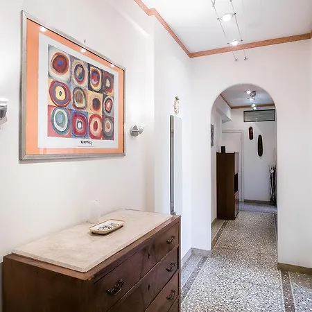 Апартаменты Prati Dei Papa Halldis Apartment Рим