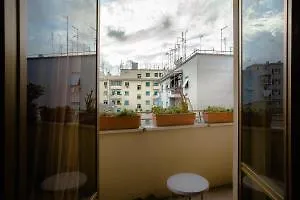 Prati Dei Papa Halldis Apartment *